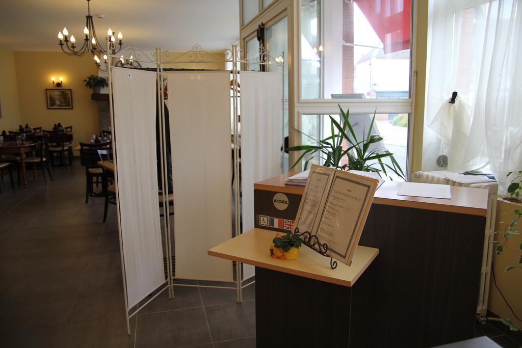La Madeleine Hotel Saint-Benoît-sur-Loire Buitenkant foto