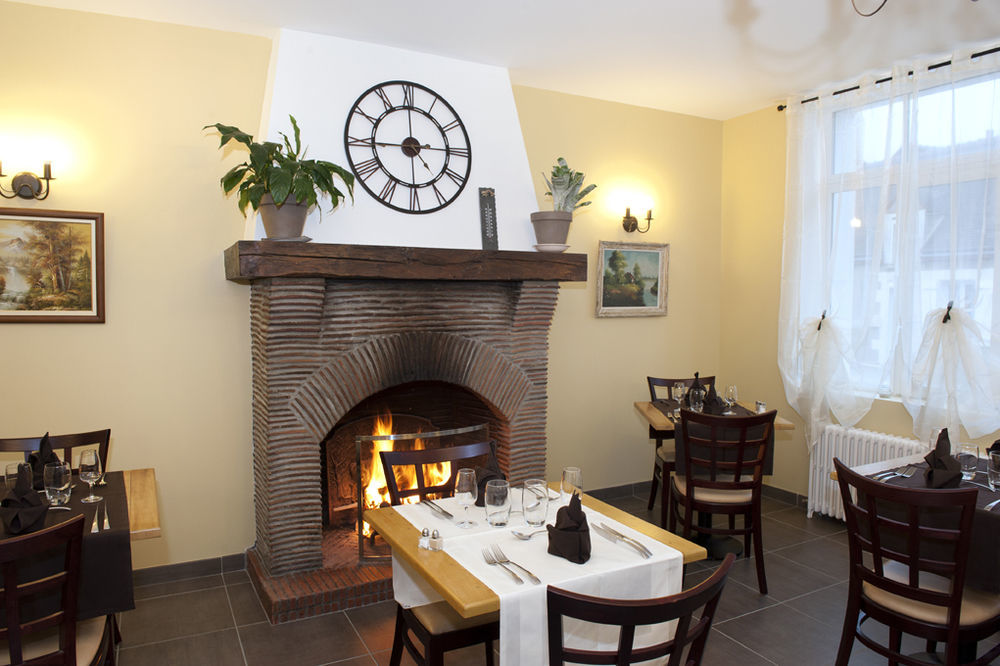 La Madeleine Hotel Saint-Benoît-sur-Loire Buitenkant foto